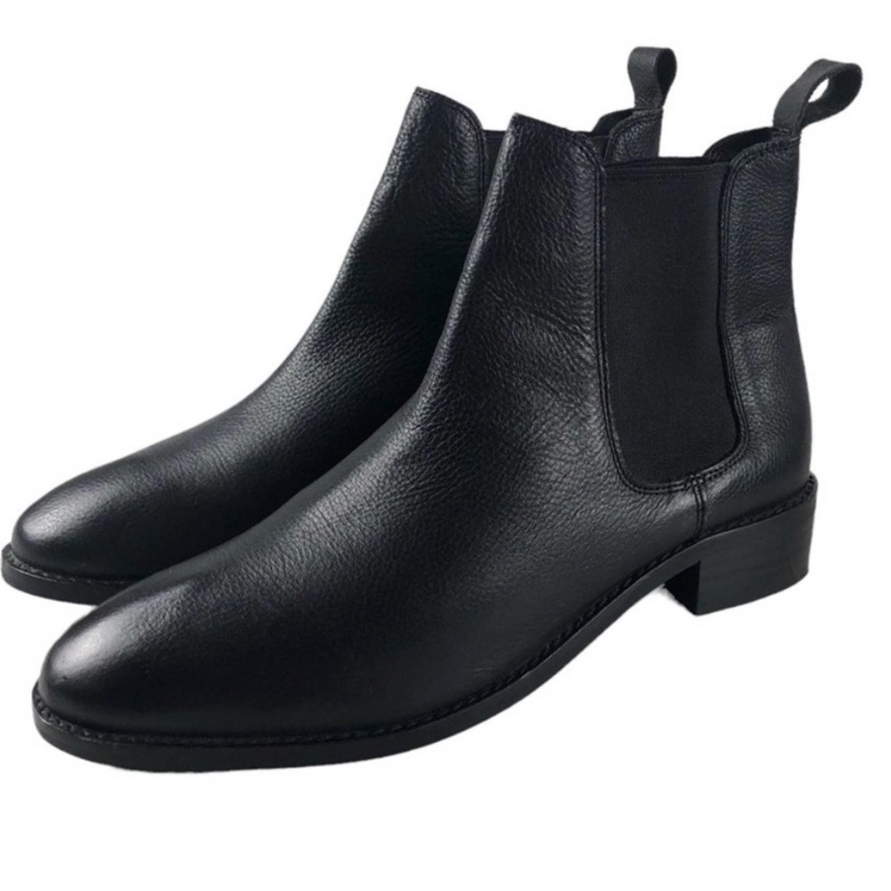 ASOS black Faux leather Chelsea bootie women’s size 10.5